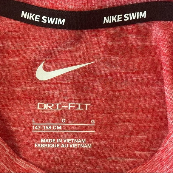Nike Heathered Red Rash Guard - Picture 4 of 4